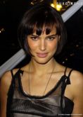 escova lisa cabelos chanel até o  pescoço