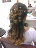 penteado meio preso